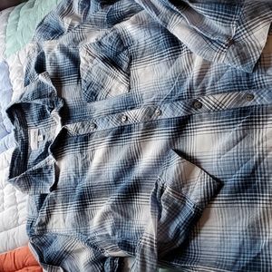 Sonoma plaid button down shirt size xl